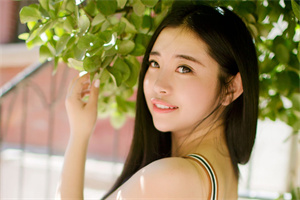 The relationship between the rise of the express delivery industry in Shanghai and the unemployment rate